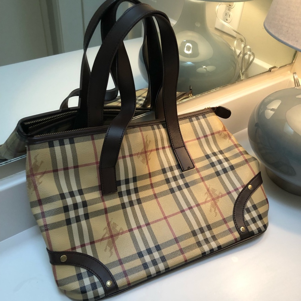 Burberry Purse